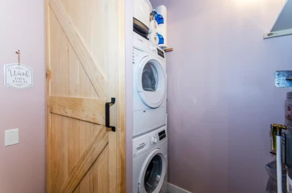 Powder Room Photo of 401 RAINDANCE CRESCENT, West Vancouver BC V7P 1C1