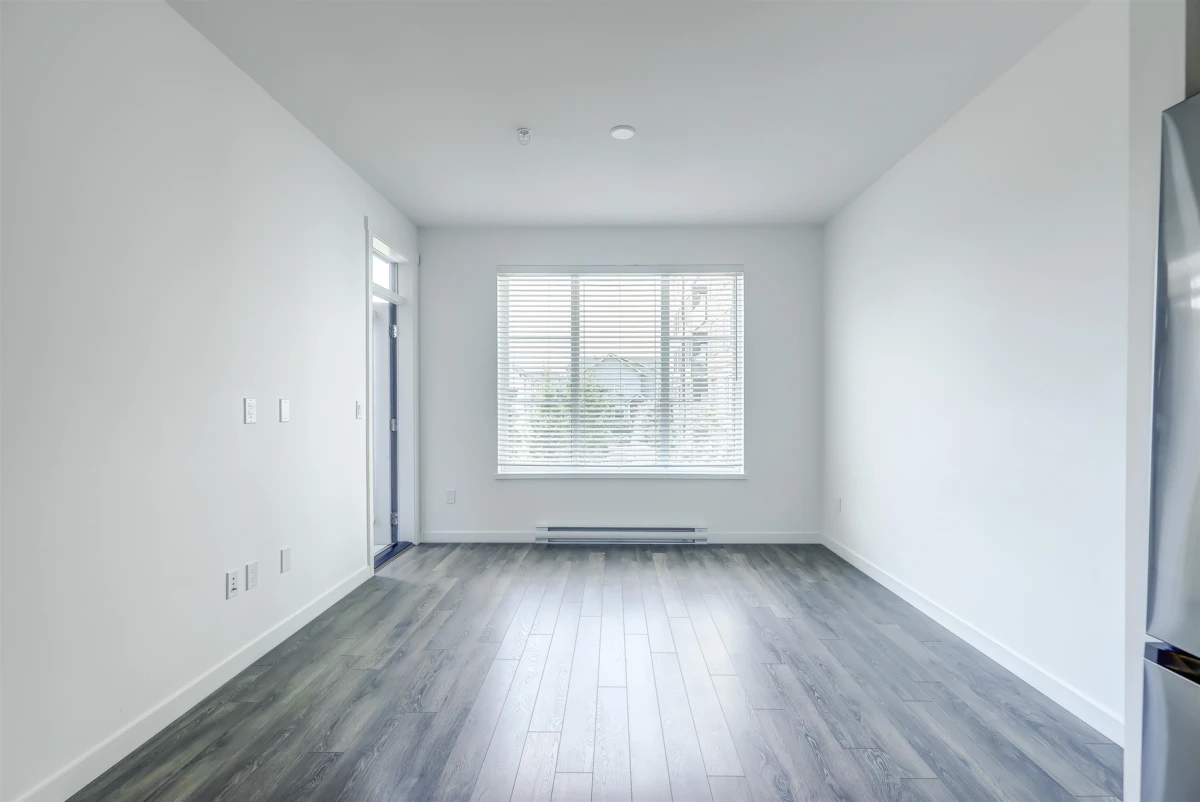 Family Room Photo of 215 15825 85 Avenue, Surrey, BC
