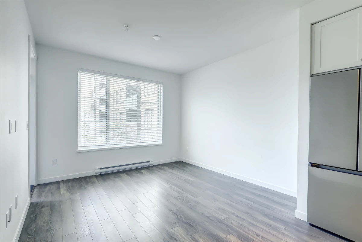 Living Room Photo of 215 15825 85 Avenue, Surrey, BC