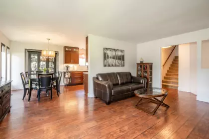 Entry Foyer Photo of 6811 Baker Road, Delta, BC