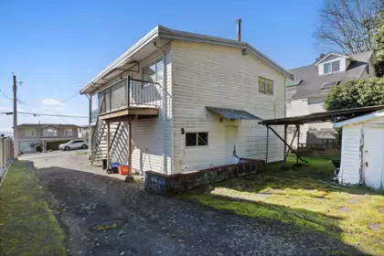 14667 W Beach Avenue, White Rock, BC, White Rock — Single Family Residence for sale