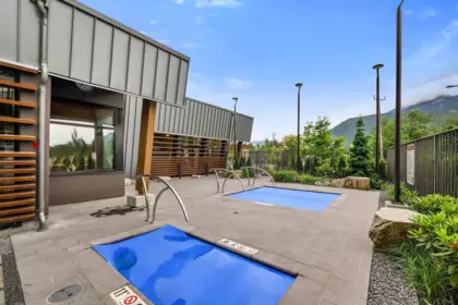 Front Yard Photo of 320 1500 Scott Crescent, Squamish, BC