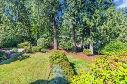 Hot Tub / Spa Photo of 4941 Water Lane, West Vancouver, BC