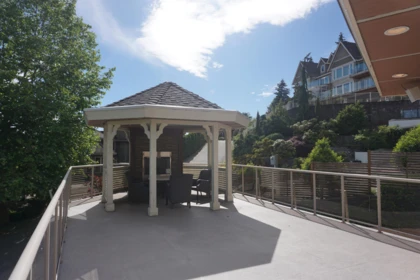 Front Yard Photo of 13439 55a Avenue, Surrey, BC