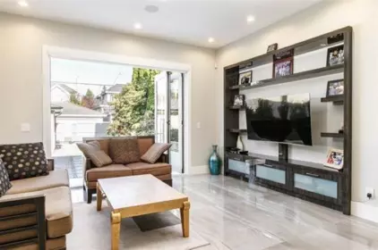 Breakfast Nook Photo of 7488 Cartier Street, Vancouver, BC