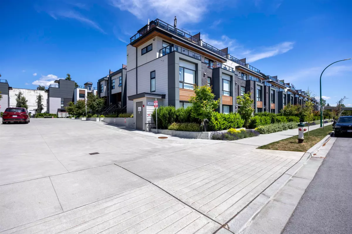 Family Room Photo of 404 6085 Irmin Street, Burnaby, BC