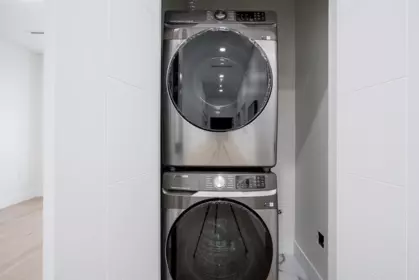 Mudroom Photo of 1941 Prairie Avenue, Port Coquitlam, BC