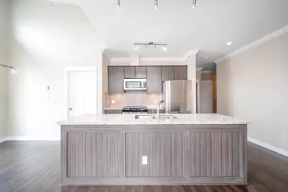 403 6888 Royal Oak Avenue, Burnaby, BC, Burnaby — Apartment/Condo for sale
