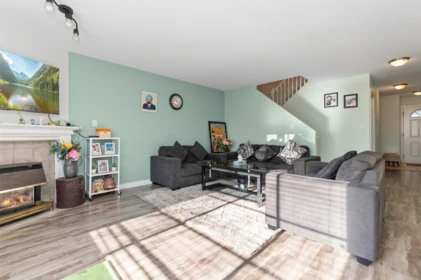 Breakfast Nook Photo of 12 2575 Mcadam Street, Abbotsford, BC