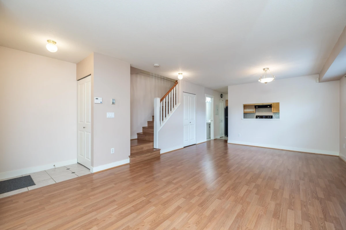 Dining Area Photo of 13 1203 Madison Avenue, Burnaby, BC