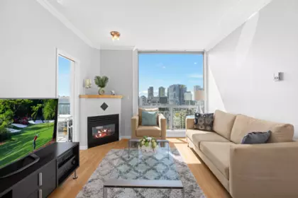 2505 928 Richards Street, Vancouver, BC, Vancouver — Apartment/Condo for sale