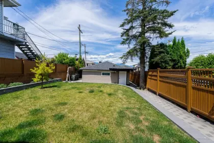 Outdoor Kitchen Photo of 2843 E 5th Avenue, Vancouver, BC