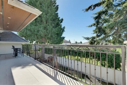 Swimming Pool Photo of 5500 Cathay Road, Richmond, BC