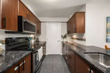 Breakfast Nook Photo of 206 19340 65 Avenue, Surrey, BC