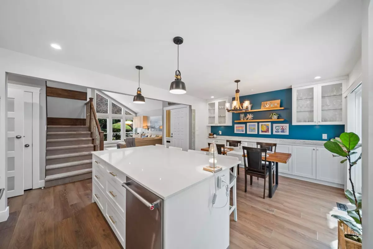 Dining Area Photo of 10942 63a Avenue, Delta, BC