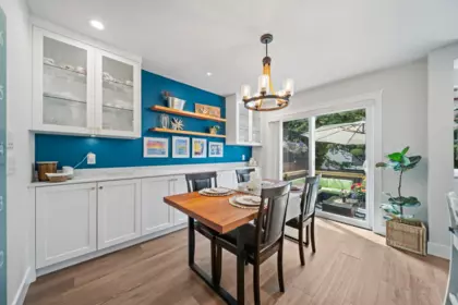 Kitchen Photo of 10942 63a Avenue, Delta, BC