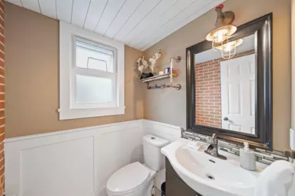 Mudroom Photo of 10942 63a Avenue, Delta, BC
