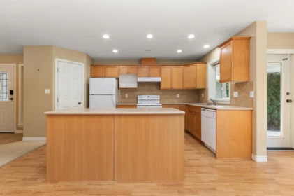 Kitchen Photo of 10 7291 Morrow Road, Agassiz, BC