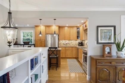 Breakfast Nook Photo of 19978 50a Avenue, Langley, BC