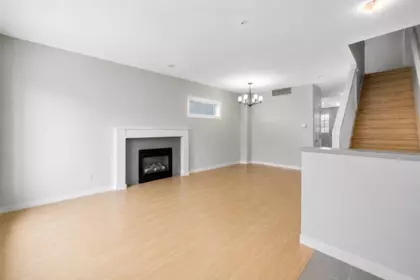 Breakfast Nook Photo of 3265 Clermont Mews, Vancouver, BC