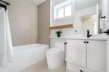 Laundry Room Photo of 1 5304 Elgin Street, Vancouver, BC