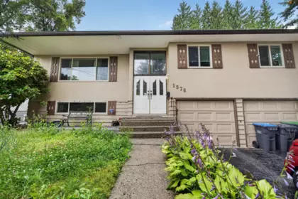 1576 Pitt River Road, Port Coquitlam, BC, Port Coquitlam — Single Family Residence for sale