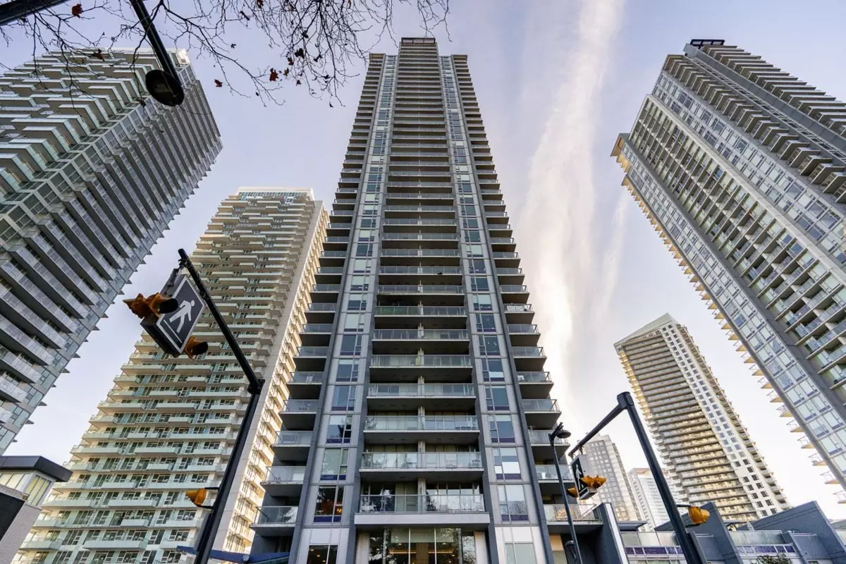 Exterior Rear Photo of 3709 13750 100 Avenue, Surrey, BC