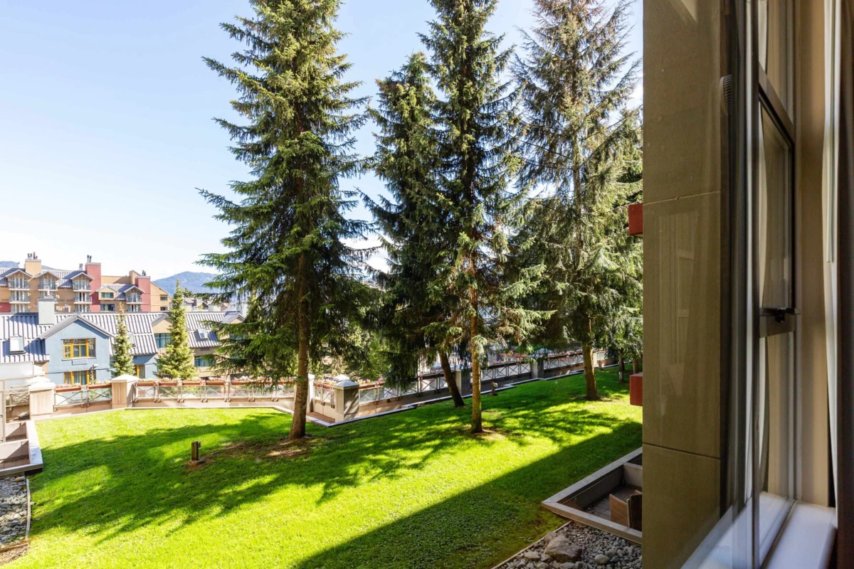 Family Room Photo of 487 4090 Whistler Way, Whistler, BC