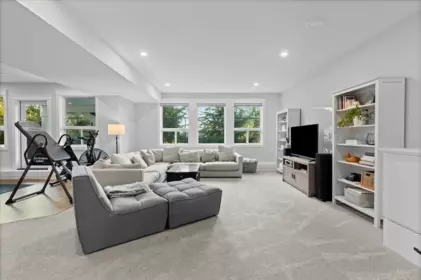 Swimming Pool Photo of 17 4217 Old Clayburn Road, Abbotsford, BC