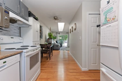 Kitchen Photo of 36 45640 Storey Avenue, Chilliwack, BC