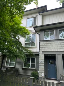 64 8355 164 Street, Surrey, BC, Surrey — Townhouse for sale