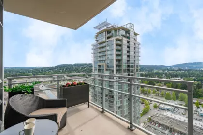 Breakfast Nook Photo of 3401 2968 Glen Drive, Coquitlam, BC