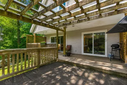 66510 Kereluk Road, Hope, BC, Hope — Single Family Residence for sale