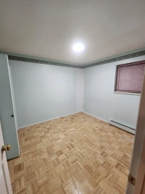 Basement Recreation Room Photo of 12191 101a Avenue, Surrey, BC