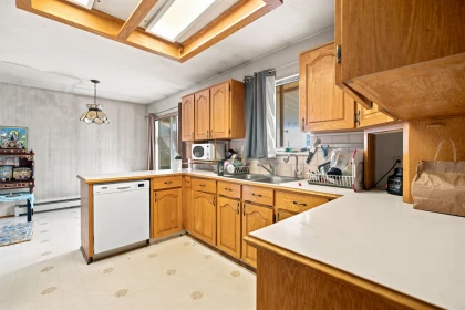 Kitchen Island Photo of 12191 101a Avenue, Surrey, BC