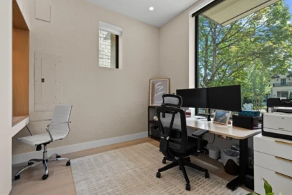 Hallway Photo of 2987 W 40th Avenue, Vancouver, BC