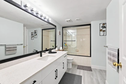 Laundry Room Photo of 202 12101 80 Avenue, Surrey, BC