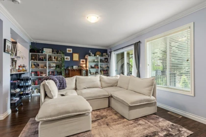 Kitchen Island Photo of 10 1609 Agassiz-Rosedale No 9 Highway, Agassiz, BC