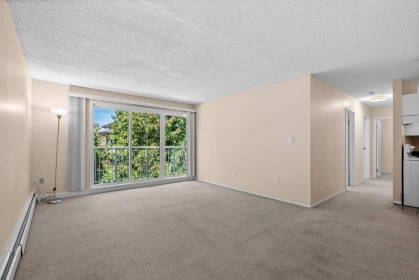 304 7200 Lindsay Road, Richmond, BC, Richmond — Apartment/Condo for sale