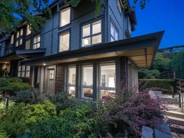 2982 Chesterfield Avenue, North Vancouver, BC, North Vancouver — Townhouse for sale