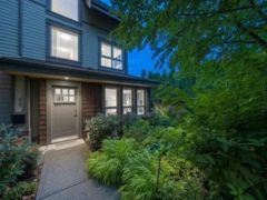 2982 Chesterfield Avenue, North Vancouver, BC
