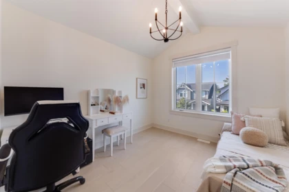 Basement Recreation Room Photo of 19748 75a Avenue, Langley, BC