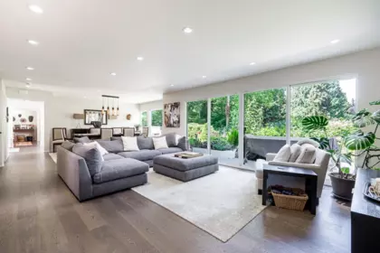 Breakfast Nook Photo of 4241 Yuculta Crescent, Vancouver, BC