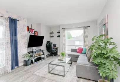 Kitchen Island Photo of 312 13771 72a Avenue, Surrey, BC
