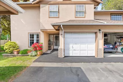 Pantry Photo of 123 14861 98 Avenue, Surrey, BC
