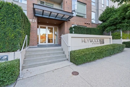 Office / Den Photo of 214 1621 Hamilton Avenue, North Vancouver, BC