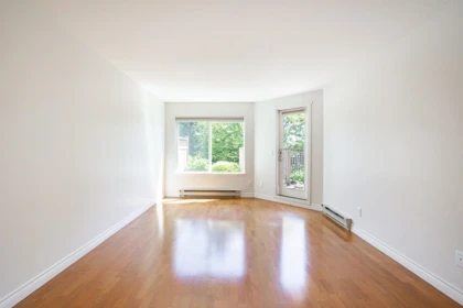 210 450 Bromley Street, Coquitlam, BC, Coquitlam — Apartment/Condo for sale