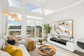 421 4033 May Drive, Richmond, BC