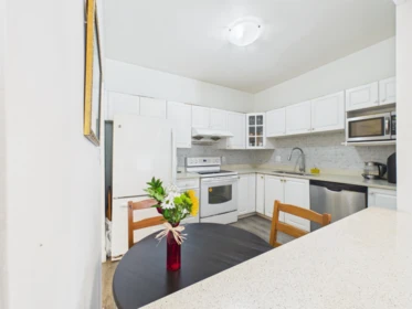 Basement Recreation Room Photo of 212 4738 53 Street, Delta, BC