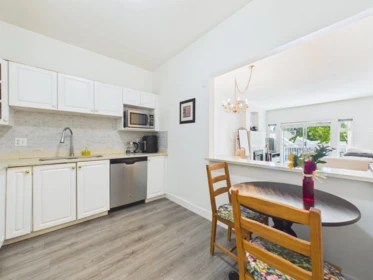 Kitchen Photo of 212 4738 53 Street, Delta, BC